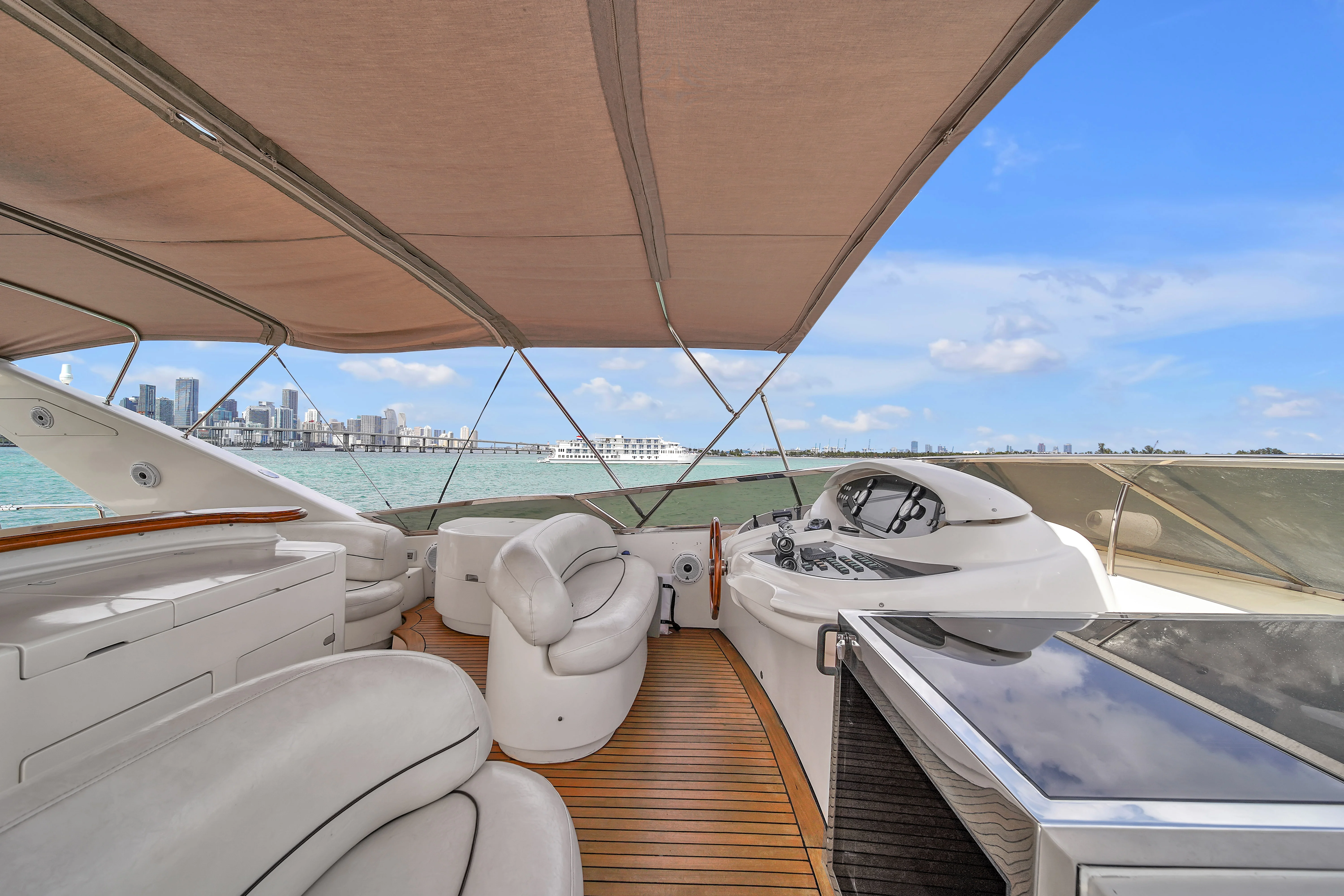 105ft Azimut Daniela exterior lighting